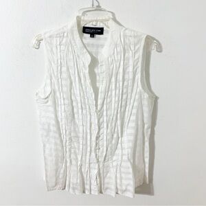 Jones New York Signature Petite Sleeveless Semi Sheer Button Front Blouse Pin